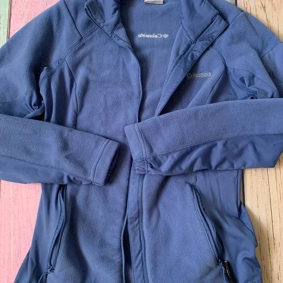 Womens Columbia zip up fleece sweater - Picture 5 of 11